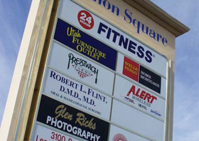 Large Business Plaza Directory Sign Fabrication | Graphik Display & Sign